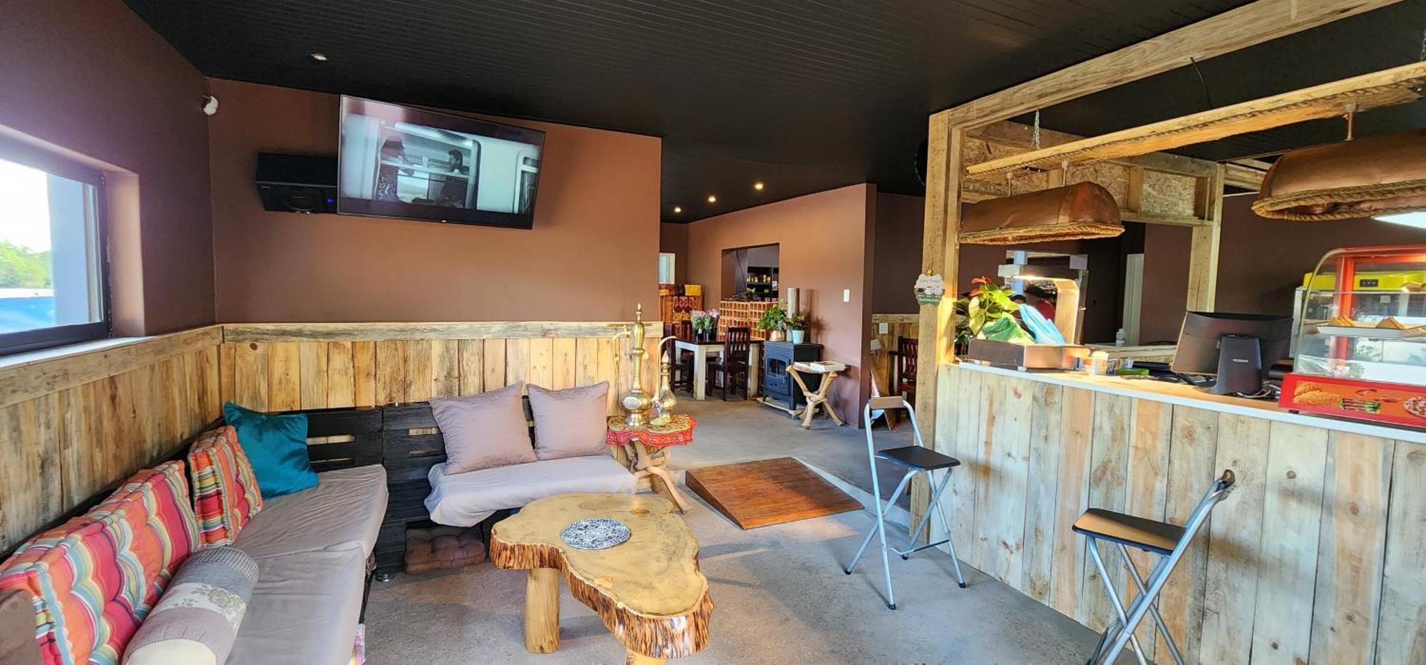 Chai & Spice Guesthouse And Cafe 조지 외부 사진